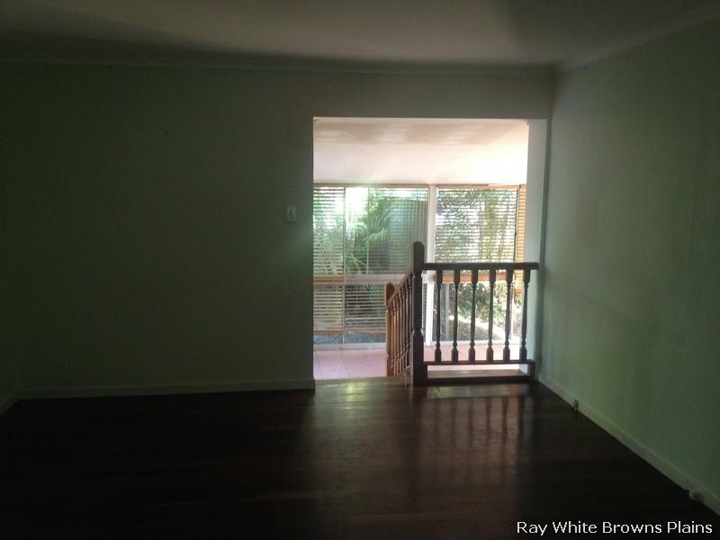 19 Poppy Street, Kingston QLD 4114