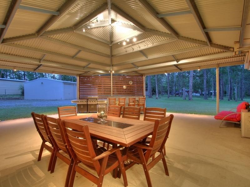 32 Madison Court, Munruben QLD 4125