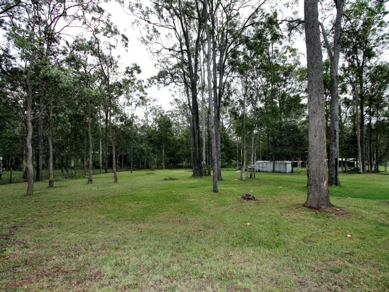 32 Madison Court, Munruben QLD 4125