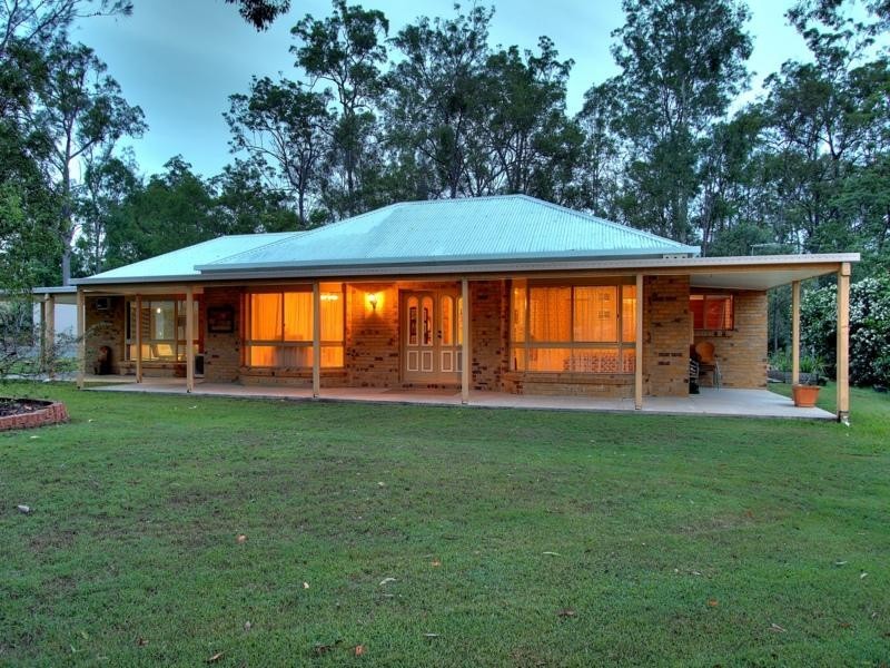 32 Madison Court, Munruben QLD 4125