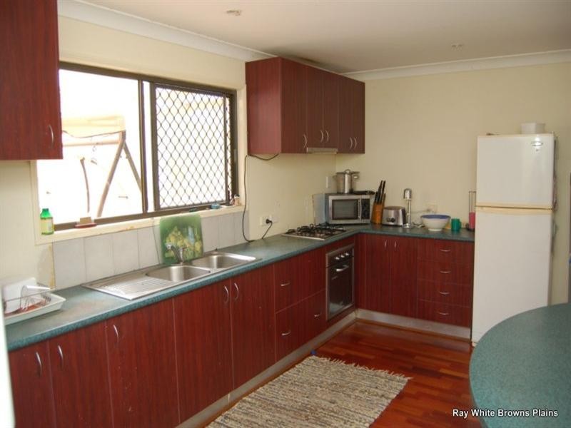 2 Lance Road, Greenbank QLD 4124