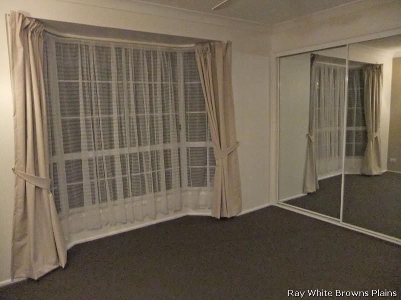 12 Ixora Court, Regents Park QLD 4118