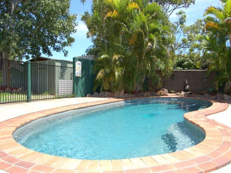 Regents Park QLD 4118