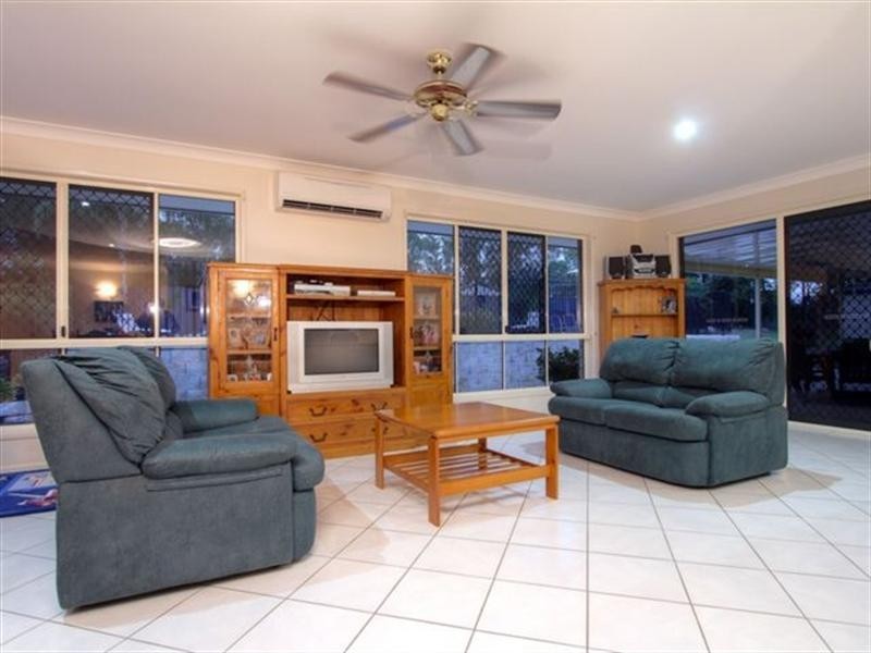 55 Swan Road, Jimboomba QLD 4280