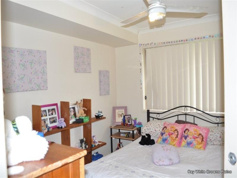 52 Rachel Drive, Crestmead QLD 4132