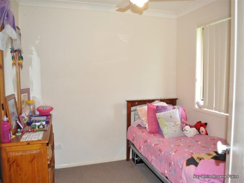 52 Rachel Drive, Crestmead QLD 4132