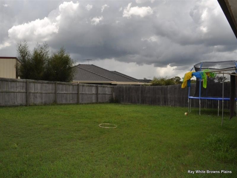 52 Rachel Drive, Crestmead QLD 4132