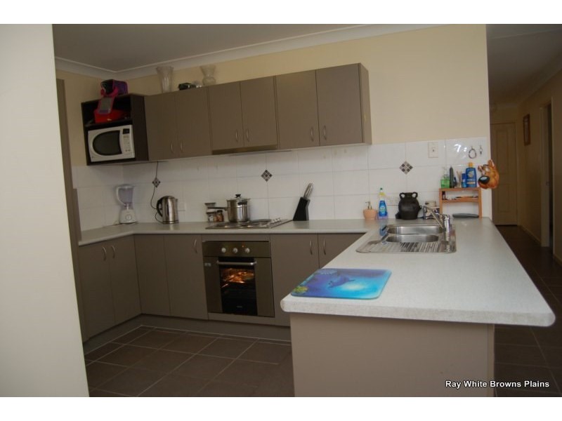 12 Zain Street, Heritage Park QLD 4118