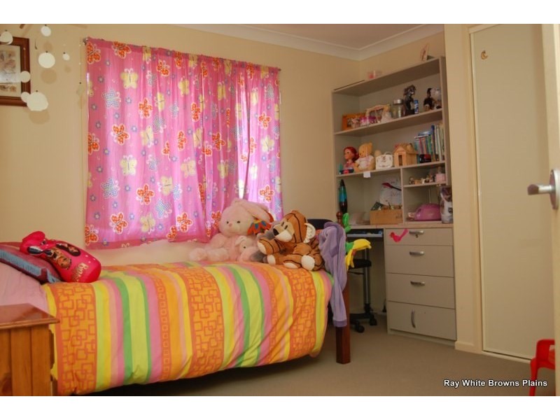 12 Zain Street, Heritage Park QLD 4118