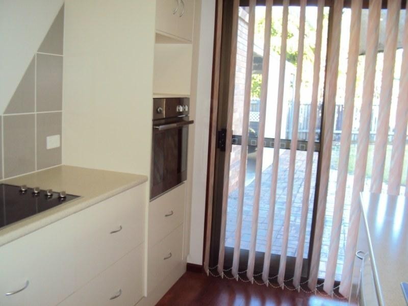 Regents Park QLD 4118
