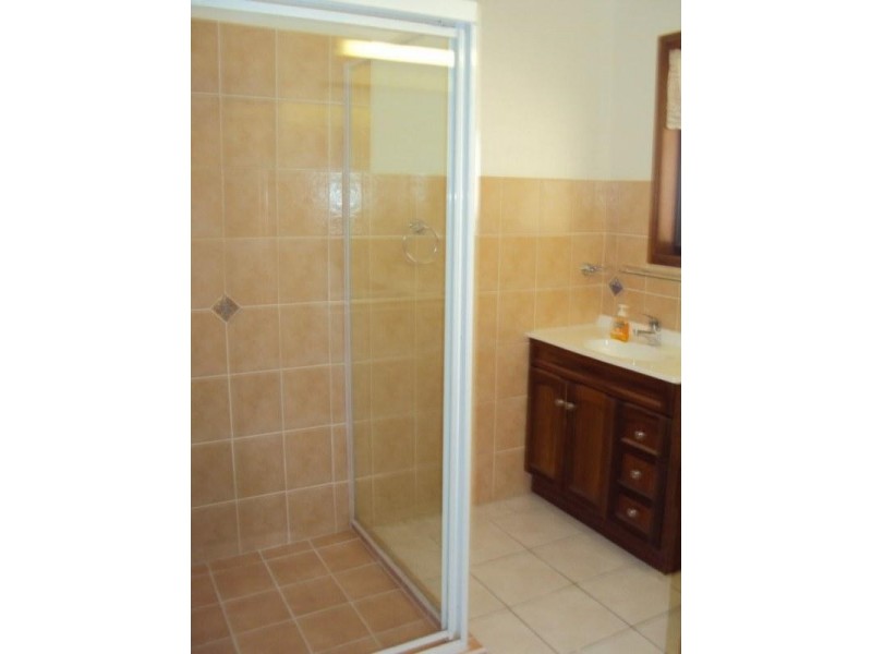 Regents Park QLD 4118