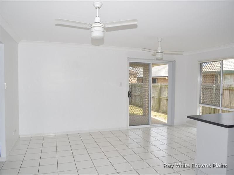 11 Lake Borumba Street, Logan Reserve QLD 4133
