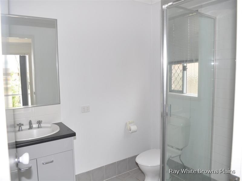 11 Lake Borumba Street, Logan Reserve QLD 4133