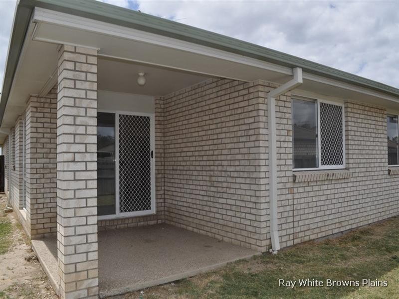 11 Lake Borumba Street, Logan Reserve QLD 4133