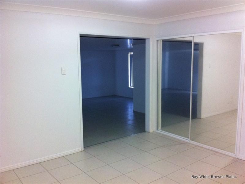 284 Teviot Road, North Maclean QLD 4280