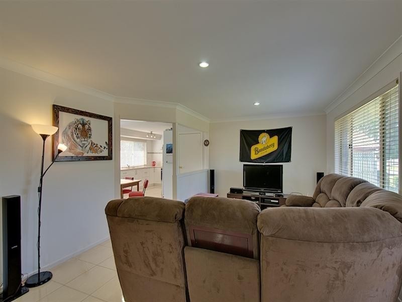 34 Network Drive, Boronia Heights QLD 4124