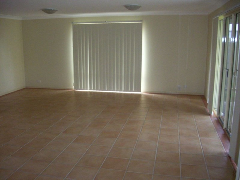 16 Felix Court, Crestmead QLD 4132