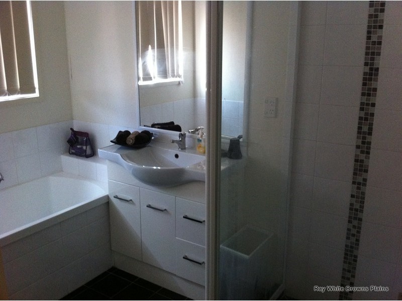 11 Phillips Lane, Drewvale QLD 4116