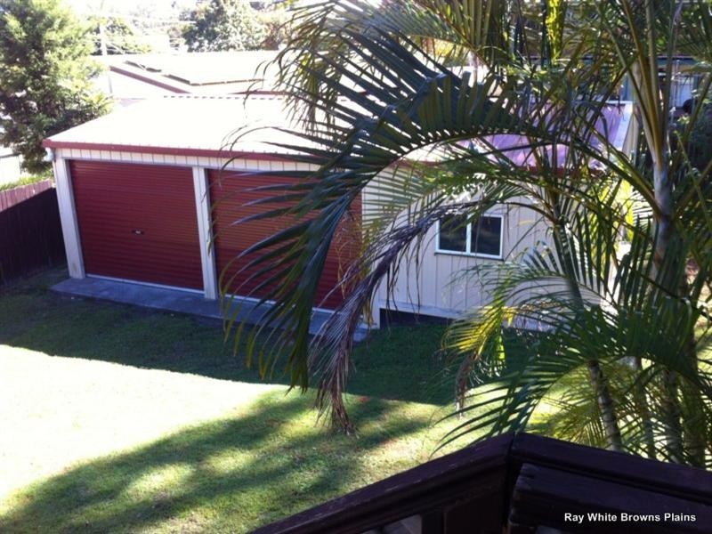 4 Pinewood Street, Crestmead QLD 4132