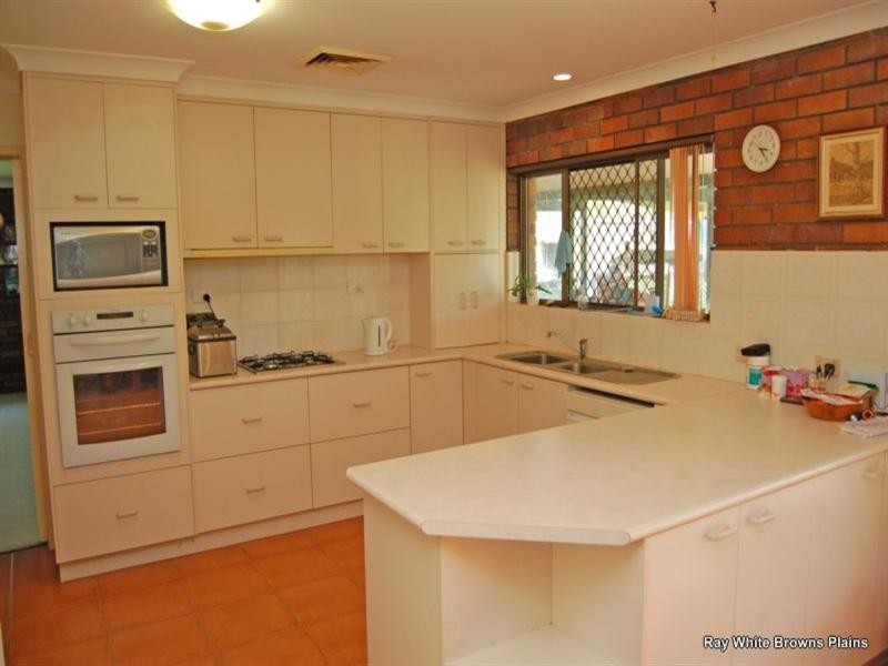 33 Warner Road, Chambers Flat QLD 4133