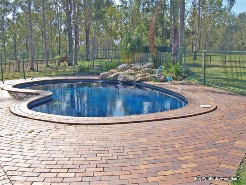 33 Warner Road, Chambers Flat QLD 4133