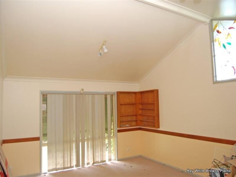 25 Redgum Drive, Regents Park QLD 4118