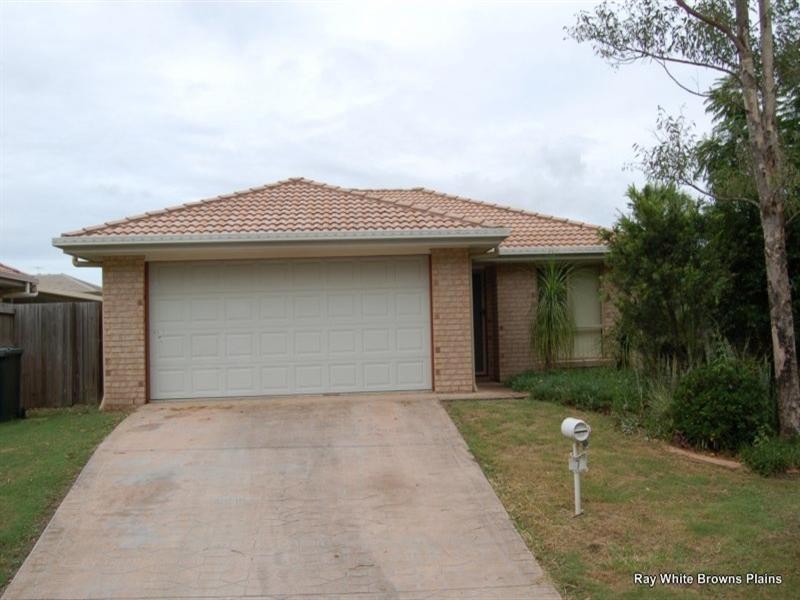 7 Innes Close, Parkinson QLD 4115