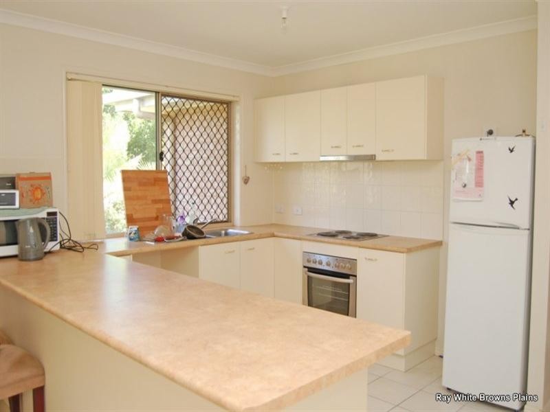 7 Innes Close, Parkinson QLD 4115