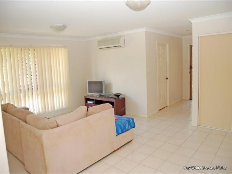 7 Innes Close, Parkinson QLD 4115