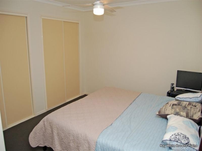 7 Innes Close, Parkinson QLD 4115