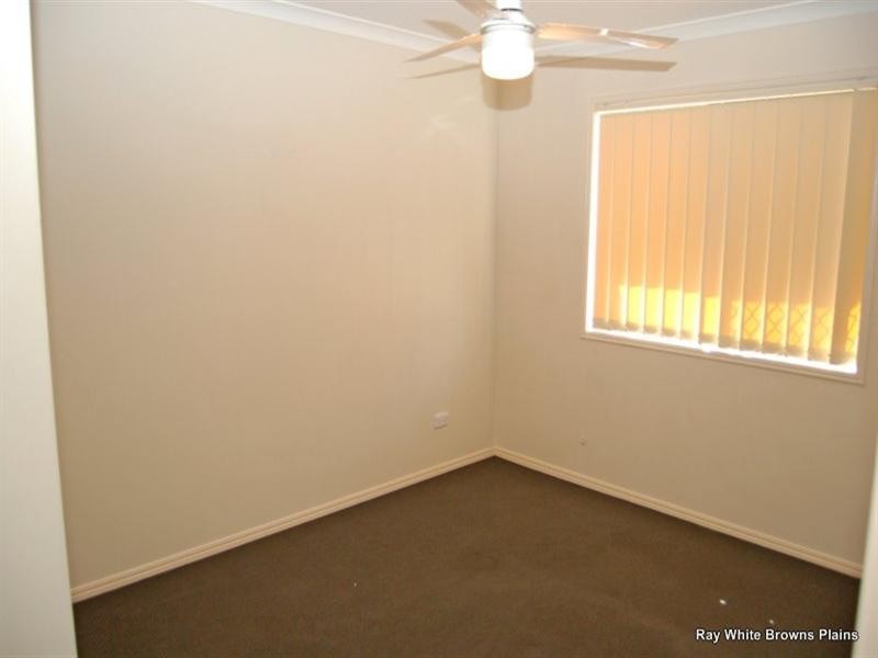 7 Innes Close, Parkinson QLD 4115