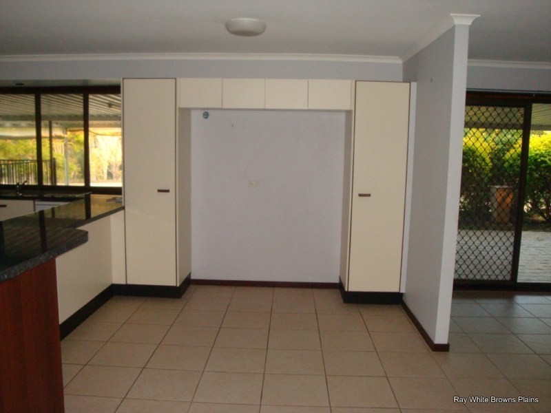 127 Talinga Drive, Park Ridge QLD 4125