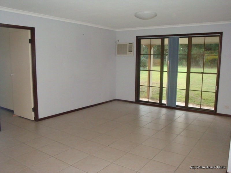 127 Talinga Drive, Park Ridge QLD 4125