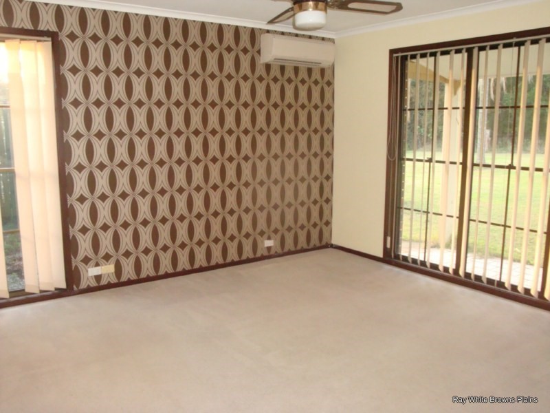 127 Talinga Drive, Park Ridge QLD 4125