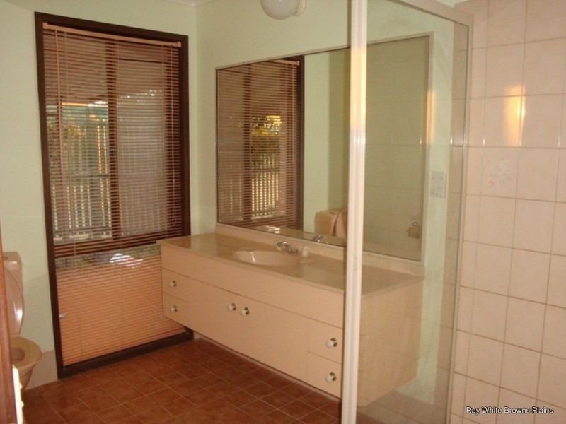 127 Talinga Drive, Park Ridge QLD 4125