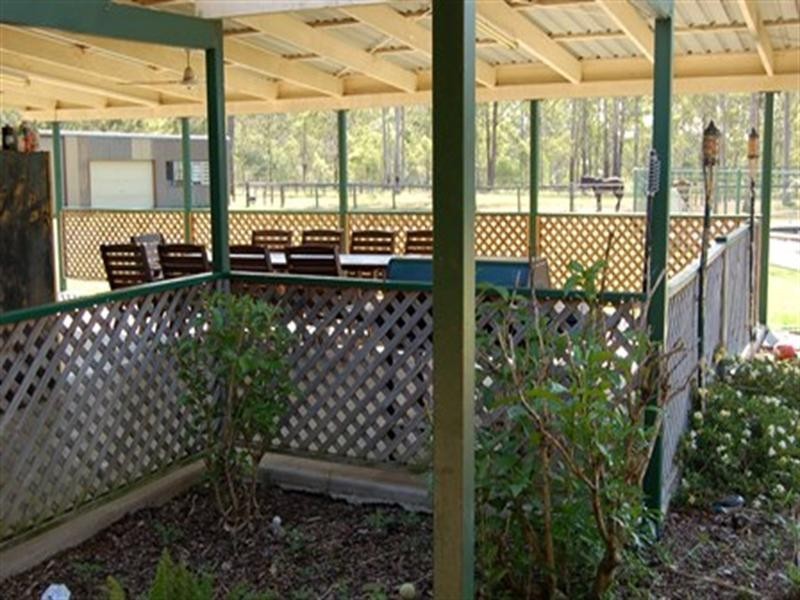 33 Warner Road, Chambers Flat QLD 4133