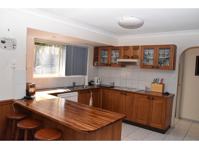 25 Redgum Drive, Regents Park QLD 4118