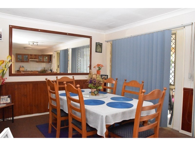 25 Redgum Drive, Regents Park QLD 4118