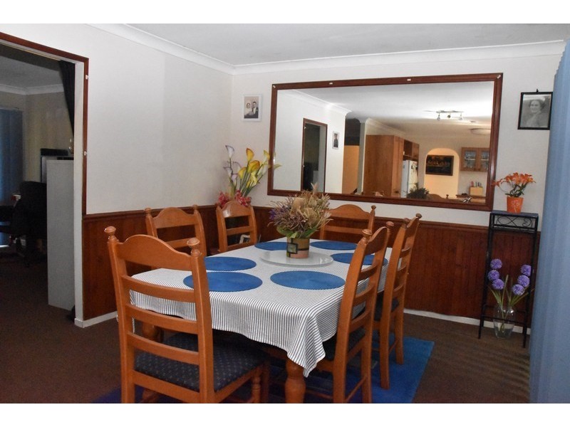 25 Redgum Drive, Regents Park QLD 4118