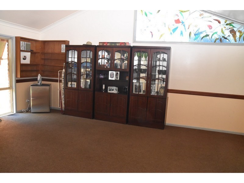 25 Redgum Drive, Regents Park QLD 4118