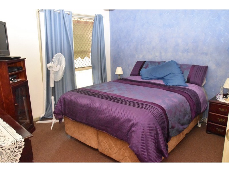 25 Redgum Drive, Regents Park QLD 4118