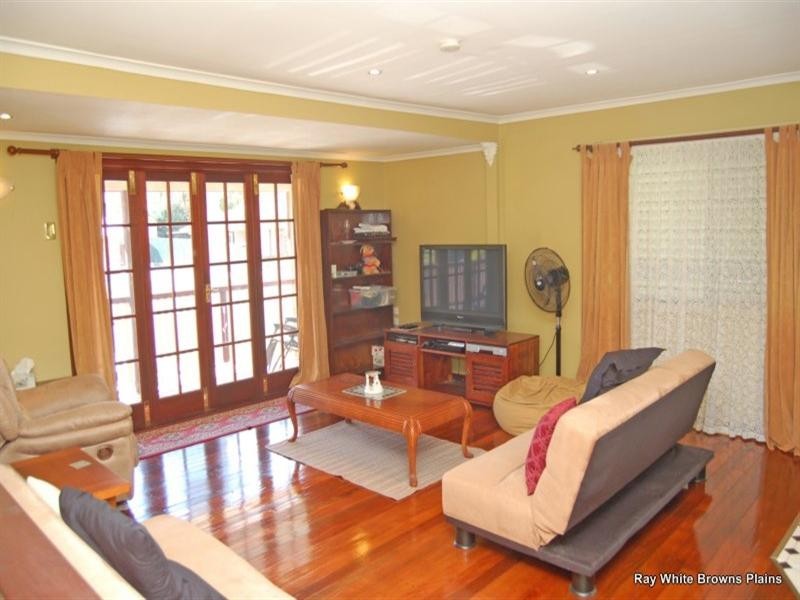31 Saratoga Street, Browns Plains QLD 4118