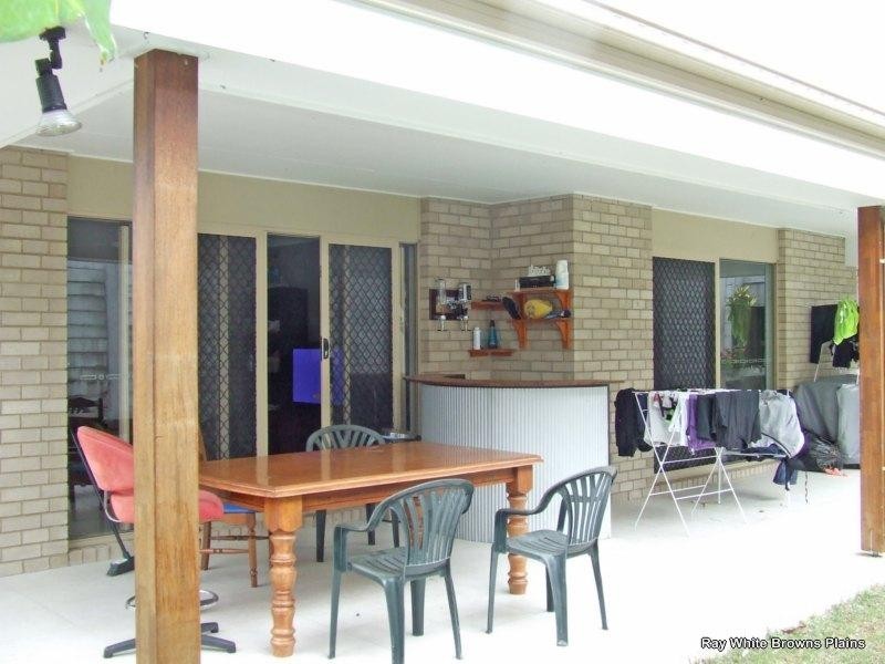 4 Cedarwood Street, Berrinba QLD 4117