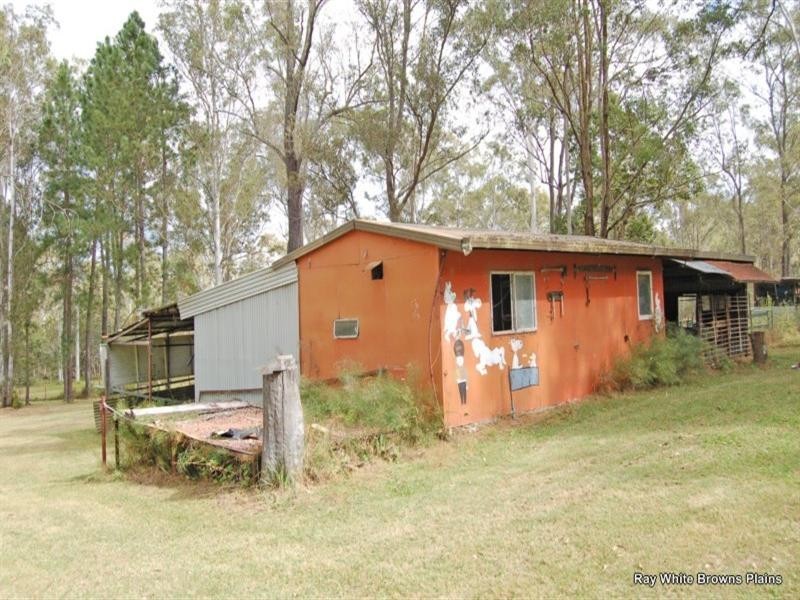 351-353 Clifton Drive, North Maclean QLD 4280