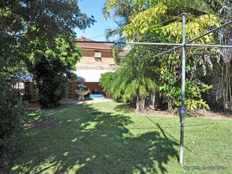 21 Owens Crescent, Regents Park QLD 4118
