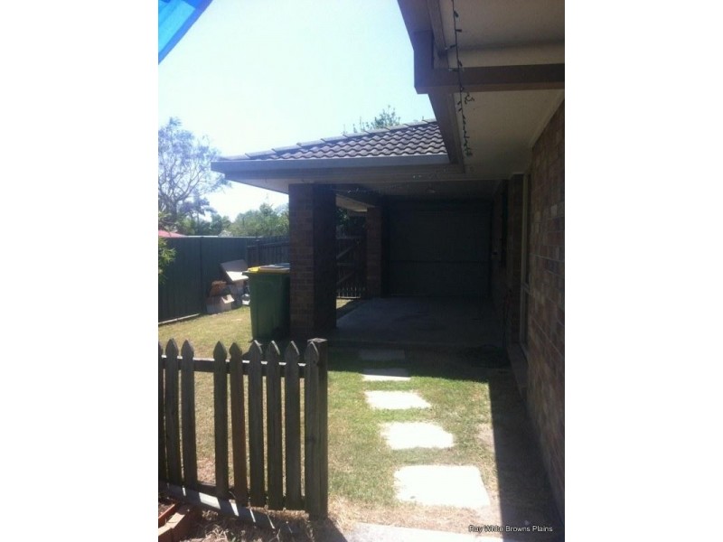 114 Bottlebrush Drive, Regents Park QLD 4118