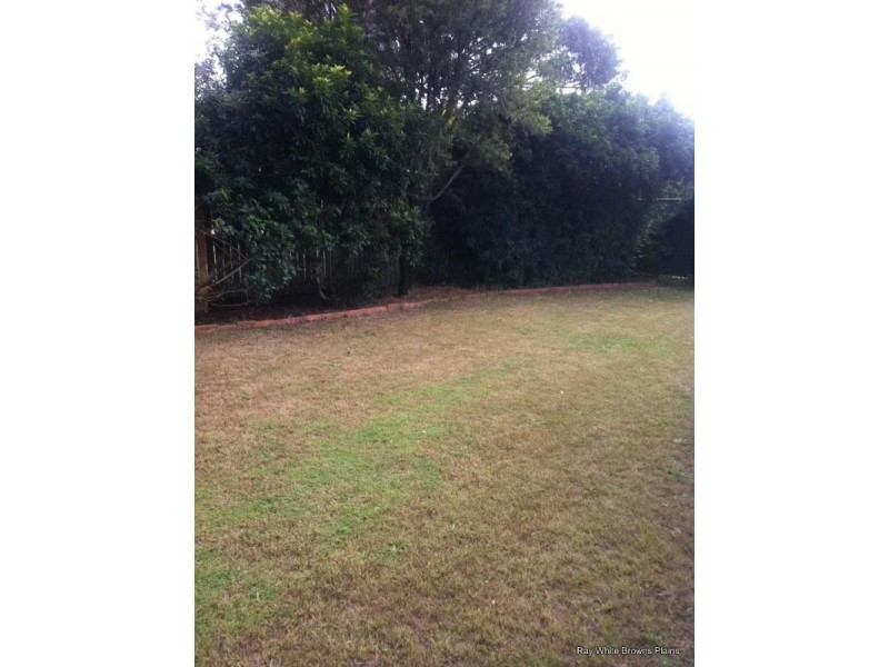 114 Bottlebrush Drive, Regents Park QLD 4118