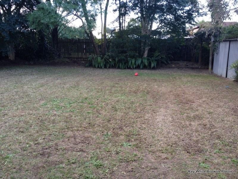 17 Yvonne Drive, Boronia Heights QLD 4124