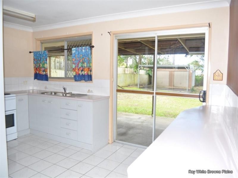 8 Scenic Avenue, Browns Plains QLD 4118