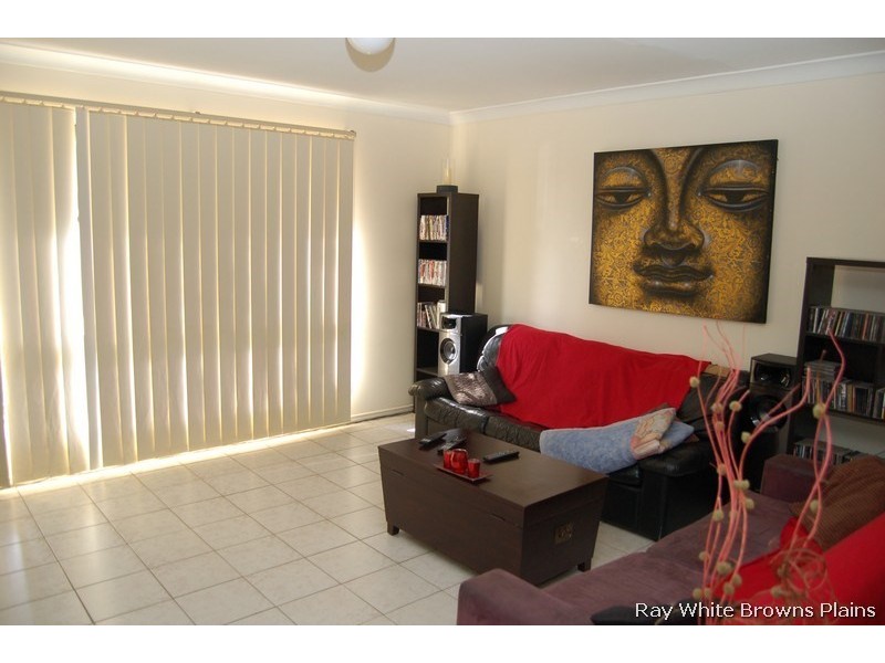 12 McKenzie Court, Crestmead QLD 4132